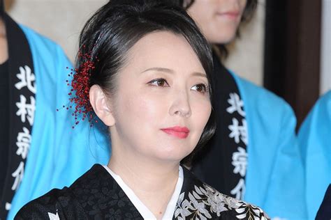 高橋由美子 不倫報道後に移籍した事務所を退所していた！担当者は「残念だけどしょうがない」（2ページ目） 女性自身