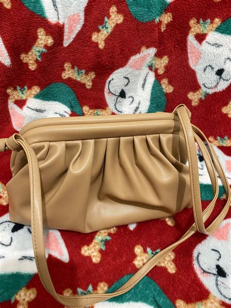 Vallice Tas Nude Tali Panjang On Carousell