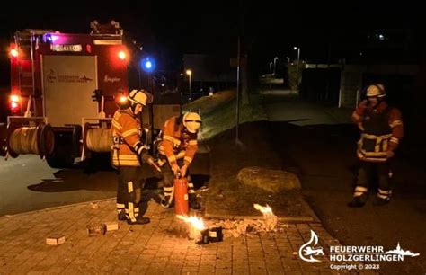 Meldung Brennende Feuerwerksbatterien Feuerwehr Holzgerlingen