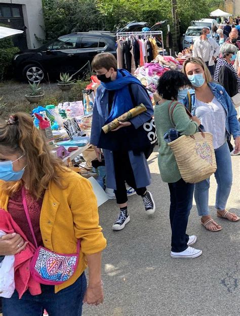 Quintigny Le E Vide Greniers De La Grappe Approche