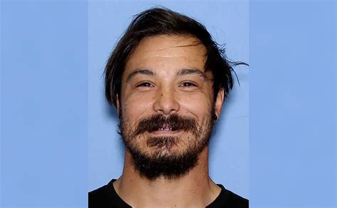 After 1 month search, father accused of killing 3 daughters could still