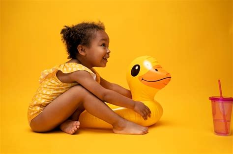 Jolie Fille En Bikini Photo Gratuite