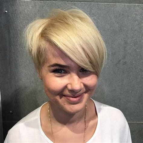 Hottest Blonde Pixie Cuts To Grab Instant Attention