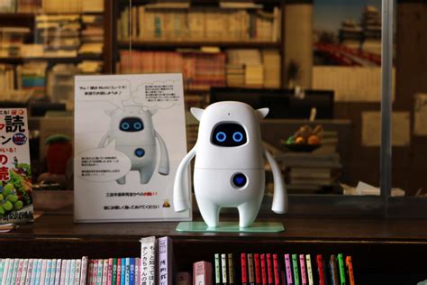 英会話学習aiロボット「musio」がお目見え 三田学園中学校・高等学校