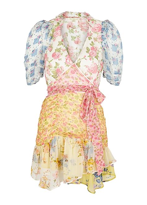 Tamara Ecclestone Shows Off Her Golden Tan In A Pink Bikini Top And Matching Shorts In Dubai