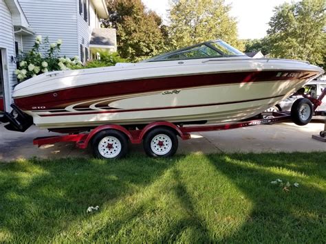 Nice 1998 Sea Ray 210 Open Bow Boats For Sale Bows For Sale Ski Storage