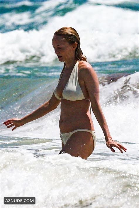 Heather Graham Enjoys Her Vacation In A Stunning White Two Piece Bikini 07 05 2019 AZNude