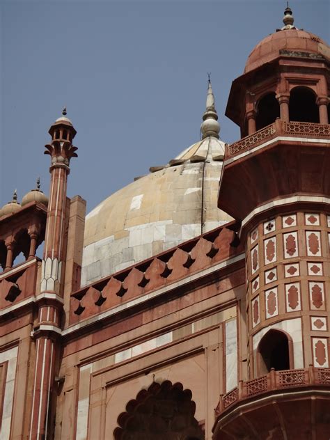 India Sa Aking Mga Mata Safdarjung Tomb From The Outside Looking In