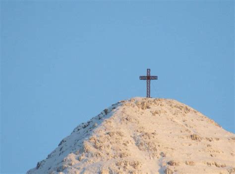 La Croce Di Monte Bove Torna Sulla Cima A Sette Anni Dal Terremoto