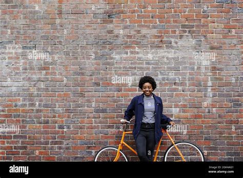 Young jamaican woman hi-res stock photography and images - Alamy