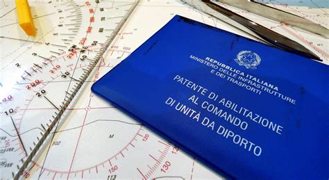 Patente Nautica Come Sono Cambiati I Quiz Di Teoria E Gli Esercizi Di