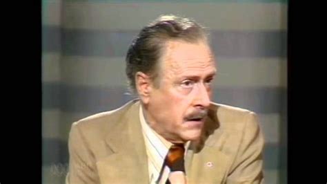 La increíble lucidez de Marshall McLuhan el hombre que predijo