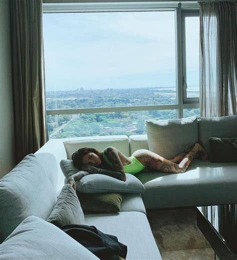 Las quince fotos más hot de Candelaria Tinelli en lencería Caras