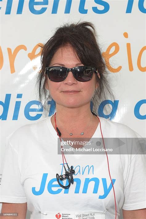 Jenny Craig Brand Ambassador Valerie Bertinelli Leads Team Jenny At