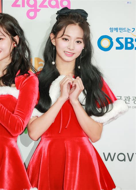 191225 Pretty Tzuyu Rtwice
