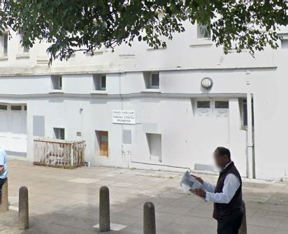 Reelstreets Naked As Nature Intended