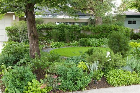 20 Shade Garden Design Ideas For Adding Color Anywhere