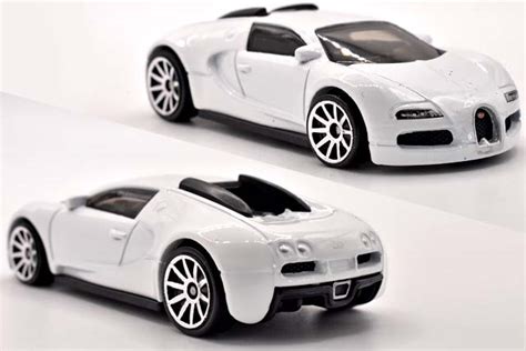 BUGATTI VEYRON 2023 のレビュースカイミッションでローマンが乗ったらしいヴェイロン HNT17 Hot Wheels 情報まとめ ホットウィール にわかマニア