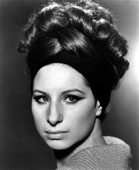13 Gloriously Beautiful Famous Women With Big Noses
