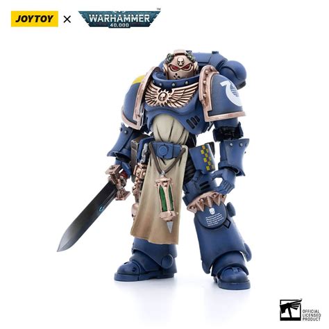Warhammer 40k Action Figure Ultramarines Primaris Company Champion 1