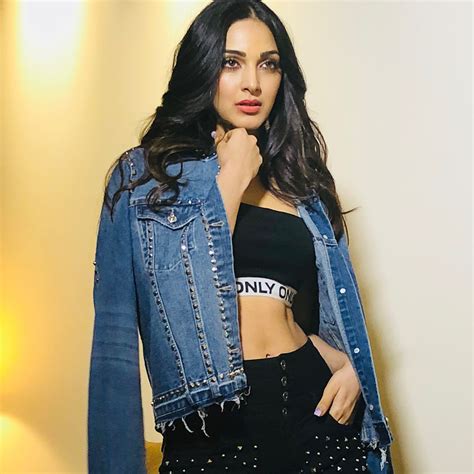 Kiara Advani Hot Sexy Wallpapers