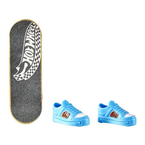 Set Mini Placa Skateboard Cu Pantofi Hot Wheels HGT48 Noriel
