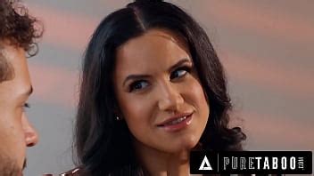 Naughty Milf Has An Affair With Neighbor Xnxx