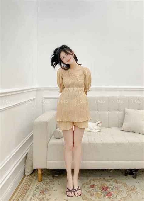 MD Nude set áo và quần hết hàng Đầm bầu T Mie