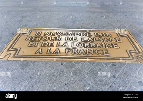 Memorial Plaque At The Arc De Triomphe Paris France Stock Photo Alamy