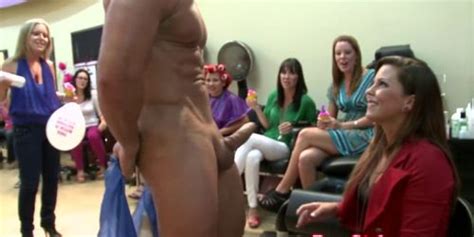 Amateur Babes Sucking Cock At Cool Hen Party Tnaflix