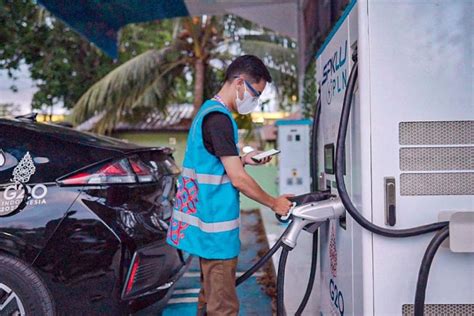 Mudik Pakai Mobil Listrik Ini Daftar SPKLU Di Tol Trans Sumatra