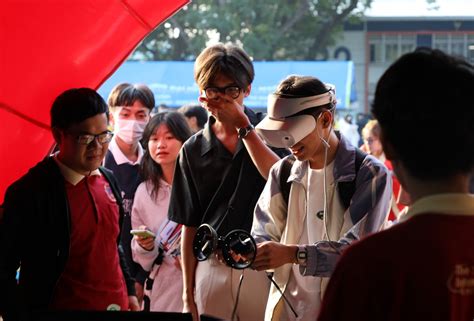 U L Nh Ng Ng Nh H C Hot V D Xin Vi C Nh T Hi N Nay Tr Ng I H C T Th C Qu C T S I