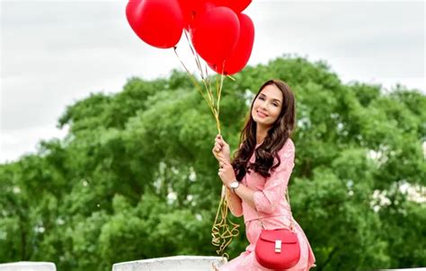 Wallpaper Girl Balls Trees Red Makeup Brunette Hairstyle Costume For Mobile And Desktop