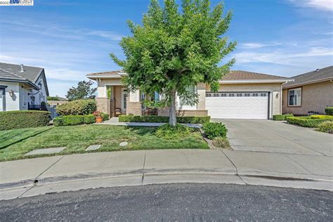 1599 Regent Dr, Brentwood, CA 94513 - MLS 41031132 - Coldwell Banker