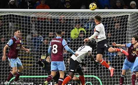 Burnley 1 1 Luton Premier League Recap As Vincent Kompany Fumes Over