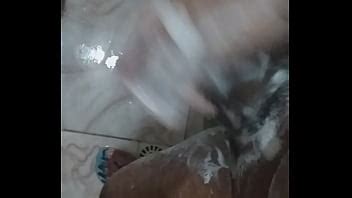 Tesão no banho XVIDEOS