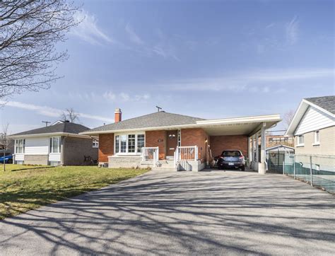 944 Fairlawn Avenue – Morris Home Team