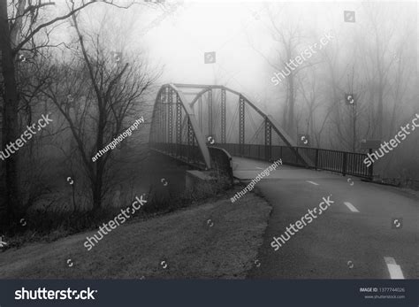 1667 Imágenes De Creepy Bridge Imágenes Fotos Y Vectores De Stock
