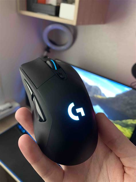 Проводнаябеспроводная игровая мышь Logitech G703 Lightspeed Black 910