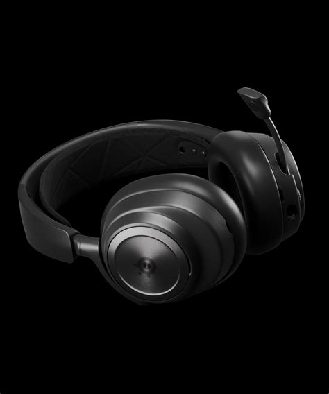 Arctis Nova Pro Wireless for PC, PlayStation, VR, Switch, Mobile, and ...