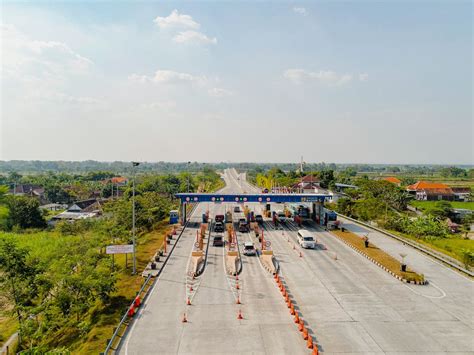 Volume Kendaraan Di Jalan Tol Ngawi Kertosono Diprediksi Naik