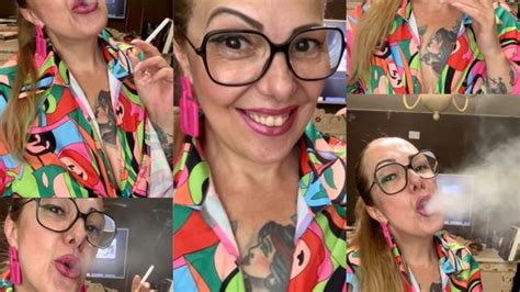 Lady Smoker Milf Clips Sale