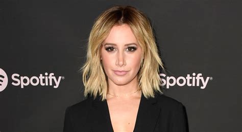 Ashley Tisdale Joins Jean Luc Bilodeau As Series Regular In Carols