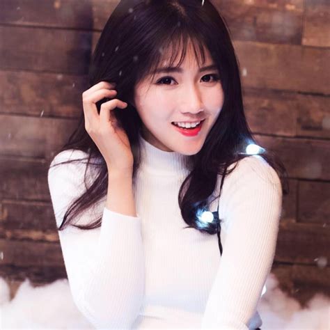 Loạt ảnh cho thấy hot girl Kiều Trinh đẹp không góc chết Titanic Nơi mọi thứ được chia sẻ