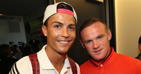 Wayne Rooney Sends Classy Message To Manchester United