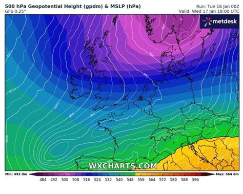 Snow maps turn purple as Britain surrounded on all sides by 40mph