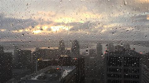Rain On Window Wallpaper 80 Pictures