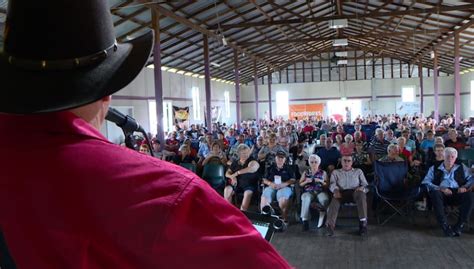 HUNDREDS ATTEND MACKSVILLE COUNTRY MUSIC MUSTER NBN News