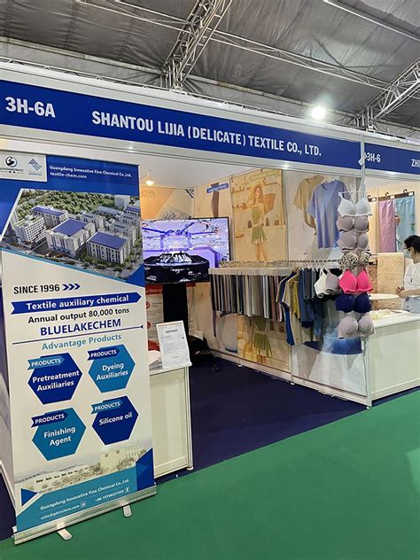 Wholesale Textured Swimwear Fabric Recycled Polyester Crepe Spandex Fabric For Bikini Swimsuit