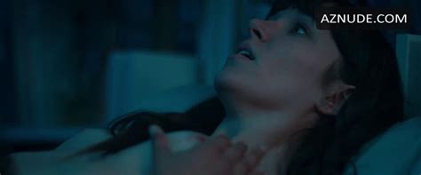 HANNAH HODSON Nude AZNude